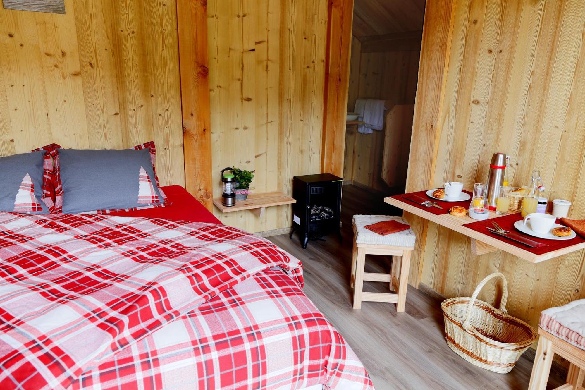 Logis La Residence Le Val-dʼAjol Esterno foto